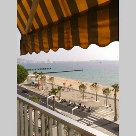 Great Waterfront In Boccacabana Apartament Cannes