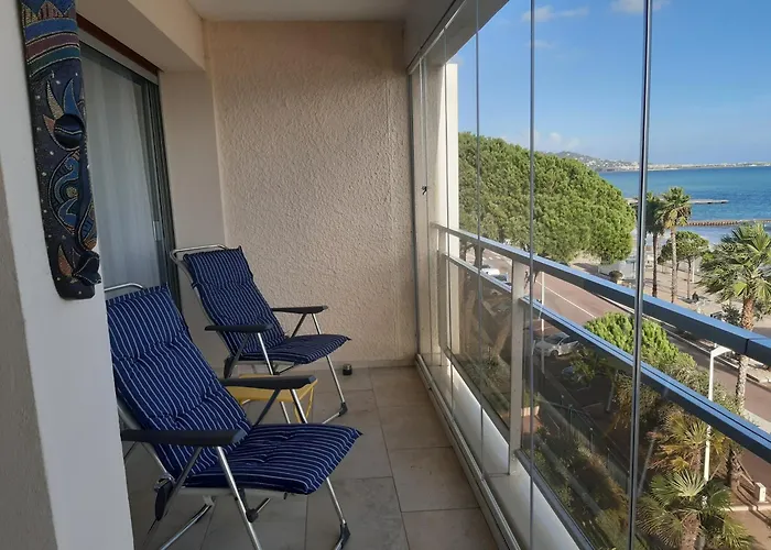 Great Waterfront In Boccacabana カンヌ