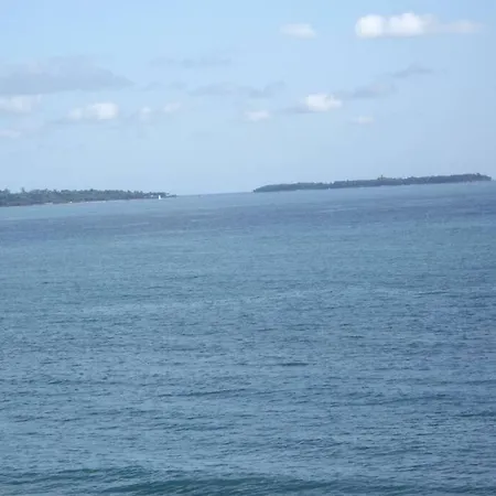 Great Waterfront In Boccacabana *